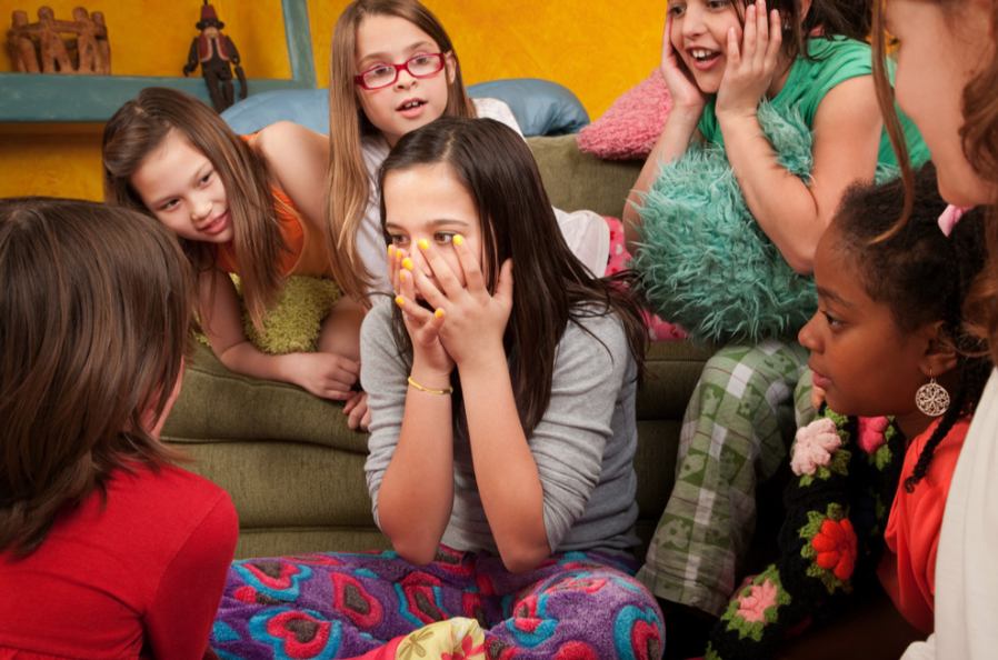 拷贝漫画粉丝激动到捂嘴