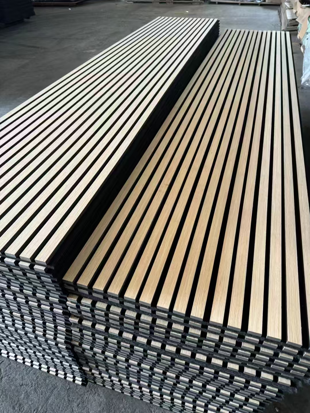 Melamine Board 4x8ft Panel Faced Slotted MDF Wholesale Slatwall Panel Waterproof Mdf