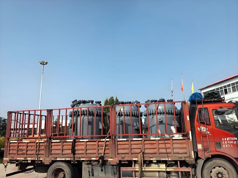 搪瓷反应釜-10-